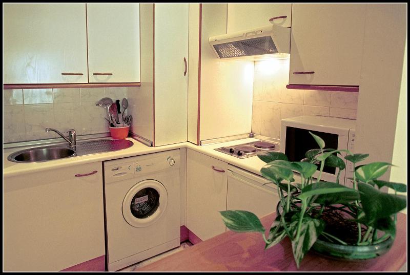 One-Bedroom Apartment (1 Adult) image 1