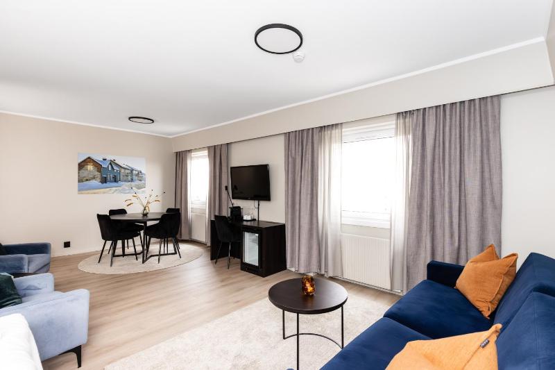 Superior Double Room image 3