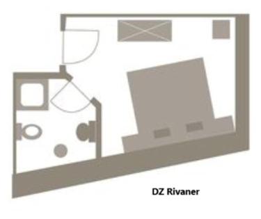 Double Room image 2