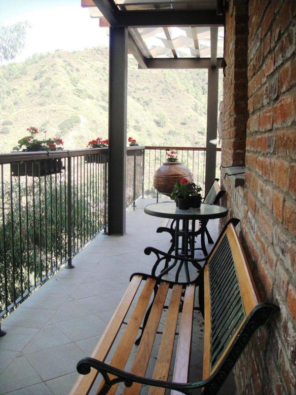 Two-Bedroom House with Mountain View image 3