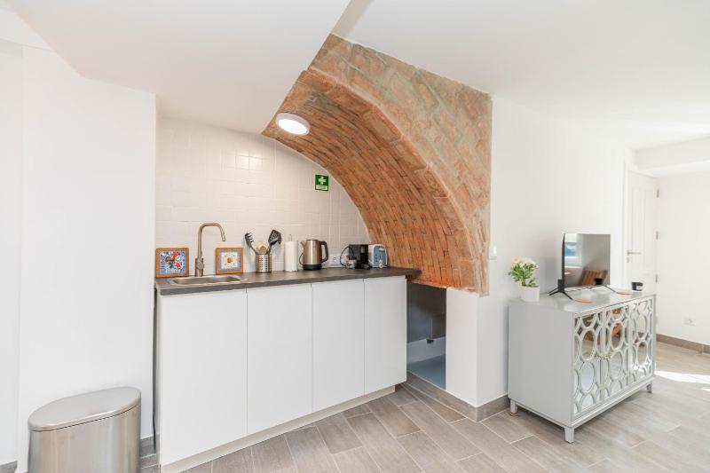 STUDIO LARGO Town Centre - image 6