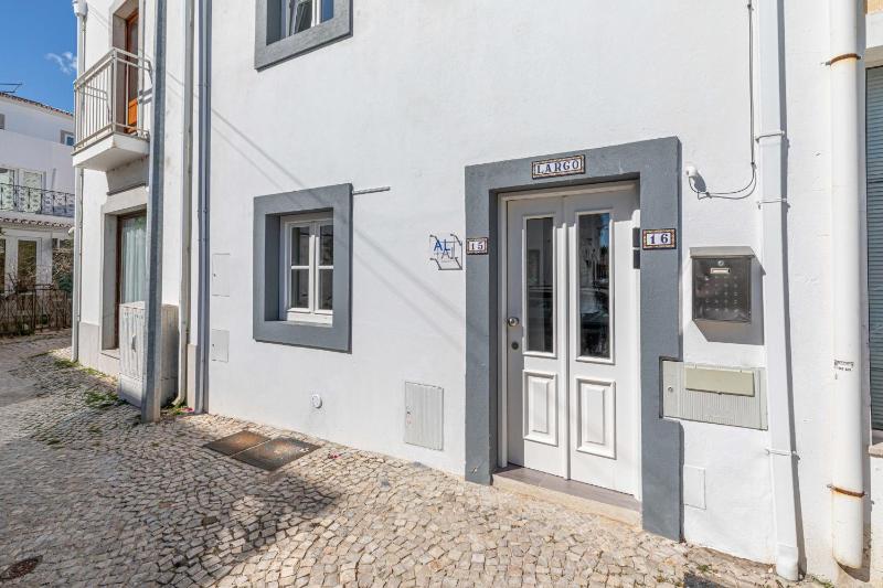 STUDIO LARGO Town Centre - image 11