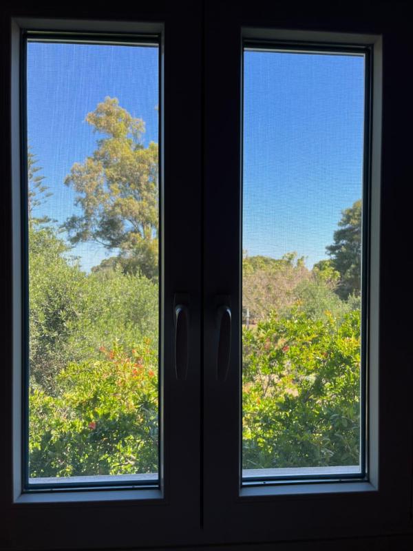 Double Room with Balcony image 2