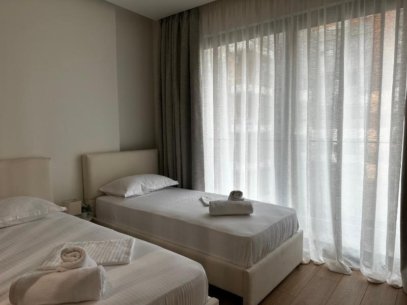 LARIMAR Lungomare Vlore - image 4