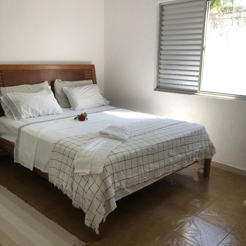 Suítes da Débora - Aluguel Casa - image 11