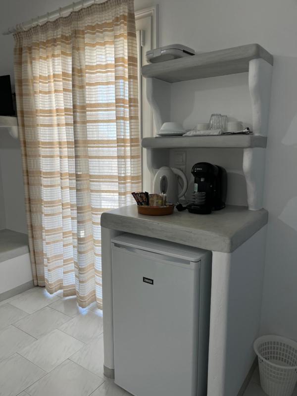 Twin Room - Ground Floor image 4
