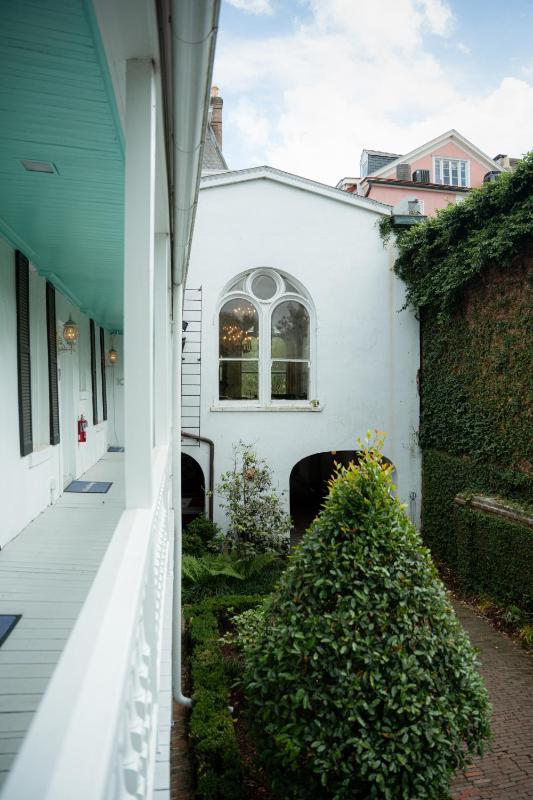 Battery Carriage House - Classic image 2