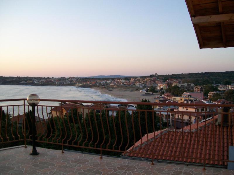 Family Studio with Terrace and Sea View image 2