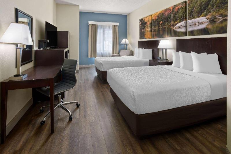 Double Room with Two Double Beds - Non-Smoking image 1
