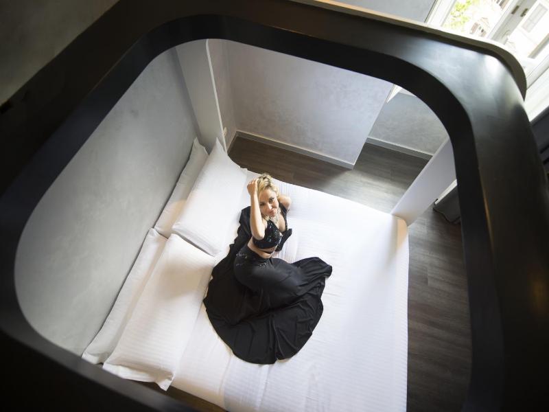 Deluxe Double Room with Spa Bath  image 2