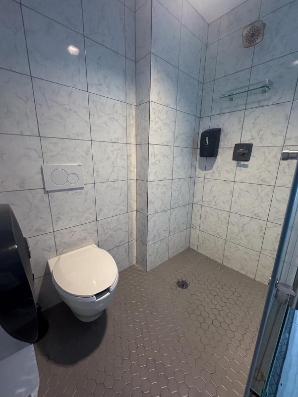 U Street Capsule Hostel - image 6