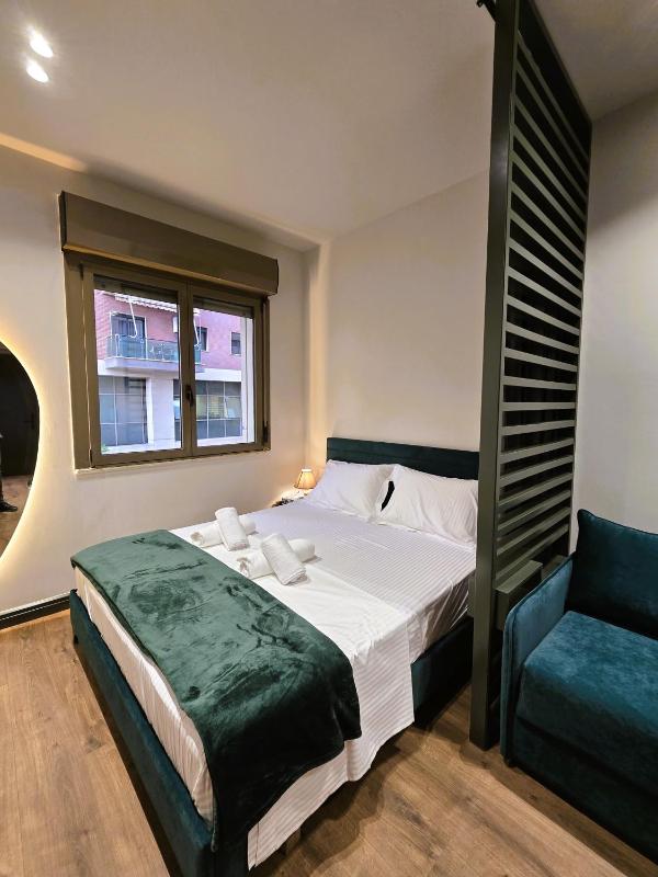 SOLs Center Rooms - image 4