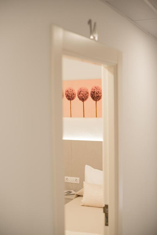 Hostal Romerito - image 34