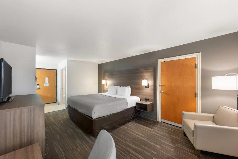 Quality Inn near SeaWorld - Lackland - image 26