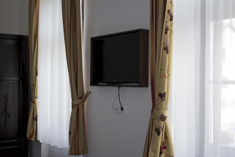 Two-Bedroom Apartment image 4