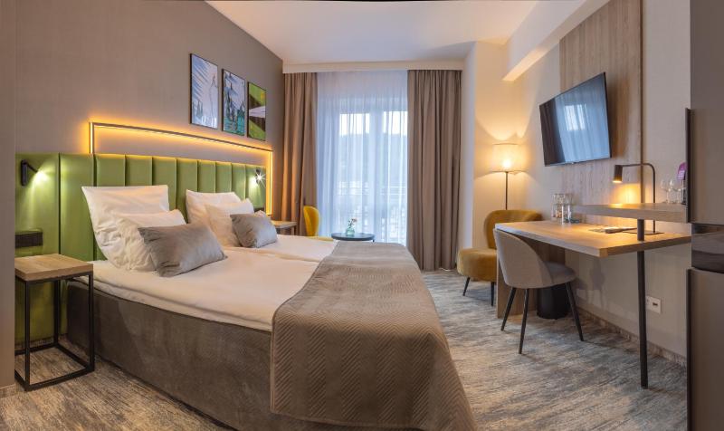 Superior Double or Twin Room image 1