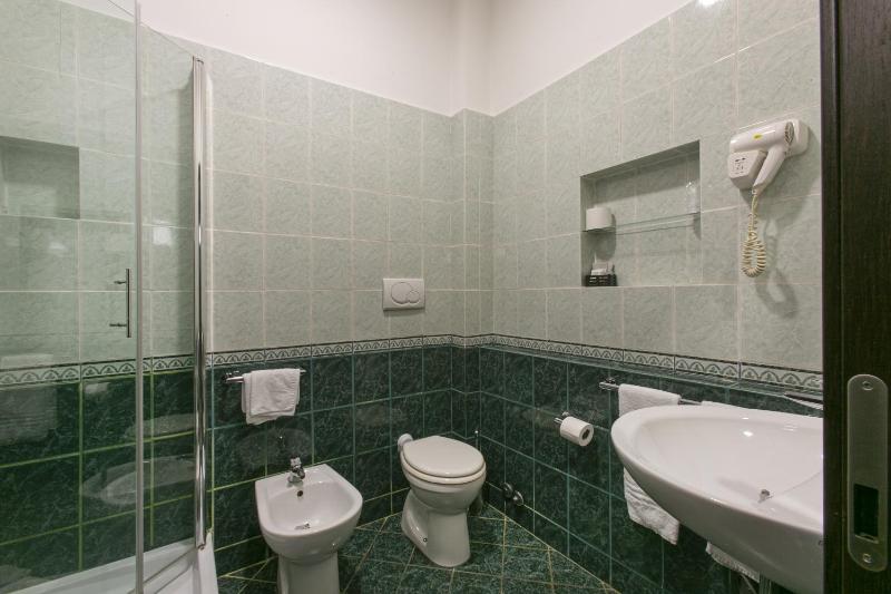 Budget Double Room image 2