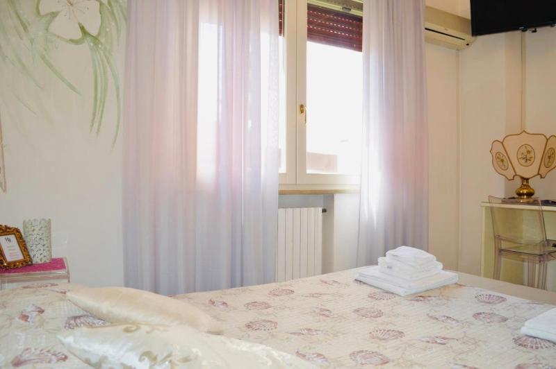 Double or Twin Room image 1
