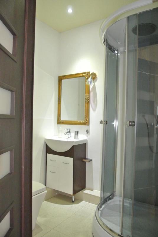 Panoramic view apartment Poznyaky - image 11