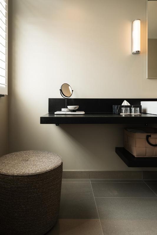 Comfort Room image 4