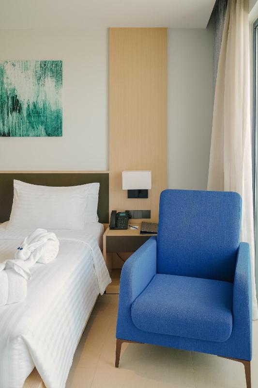 Sea View Standard Room in The Arena Resort Cam Ranh - image 5