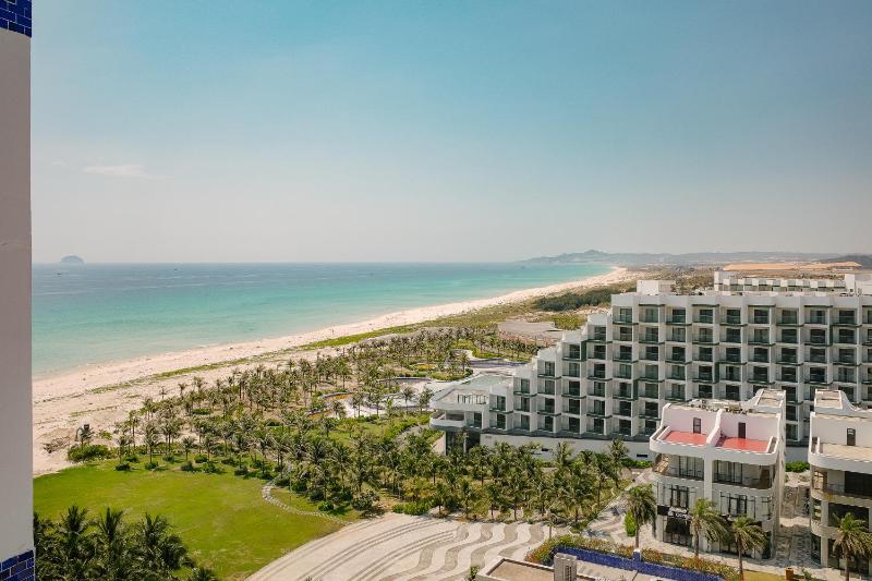 Sea View Standard Room in The Arena Resort Cam Ranh - image 26
