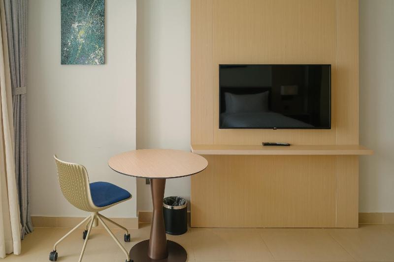 Sea View Standard Room in The Arena Resort Cam Ranh - image 15