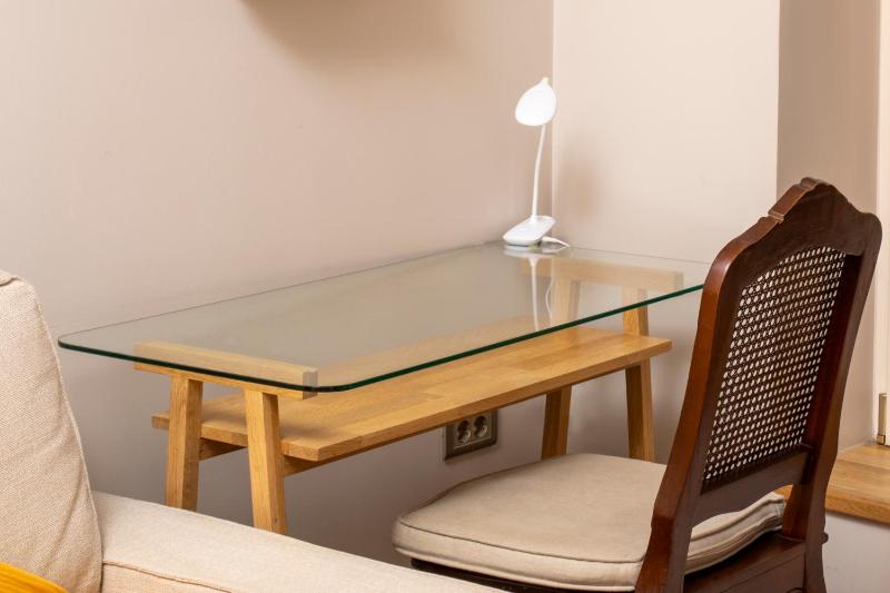 Suite with Balcony - Additional Building image 1