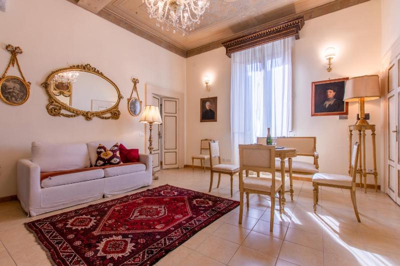 Superior Apartment image 1