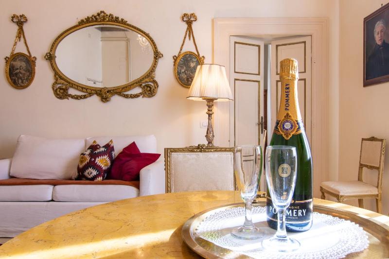 Superior Apartment image 3