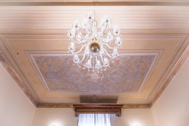 Superior Apartment image 4