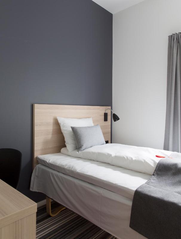 Single Room image 1