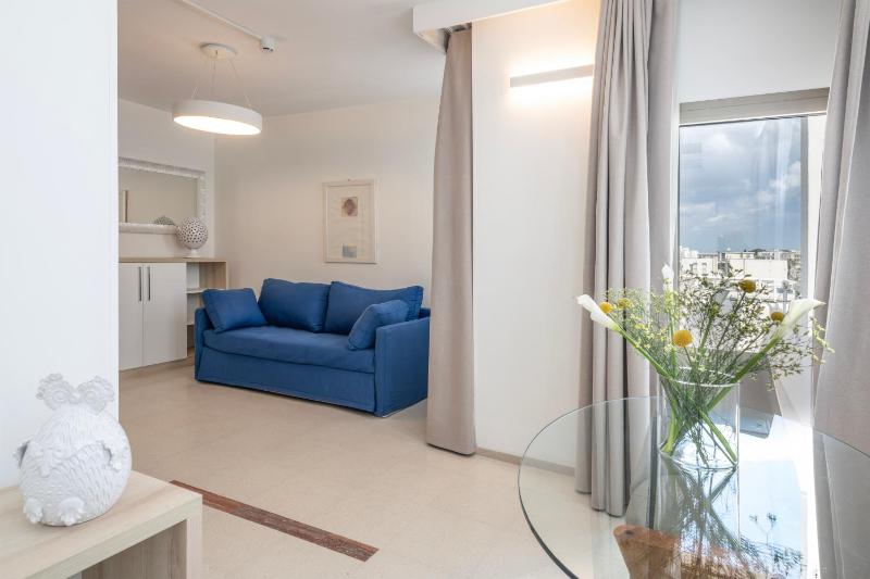 Suite with Sea View image 4