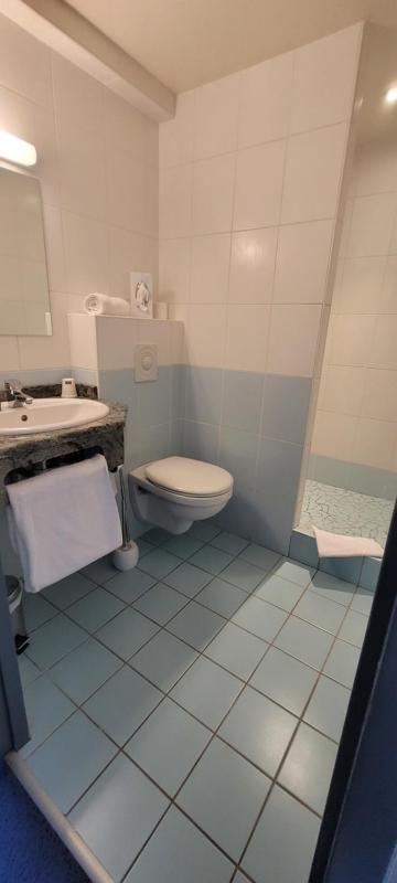 Double Room image 2