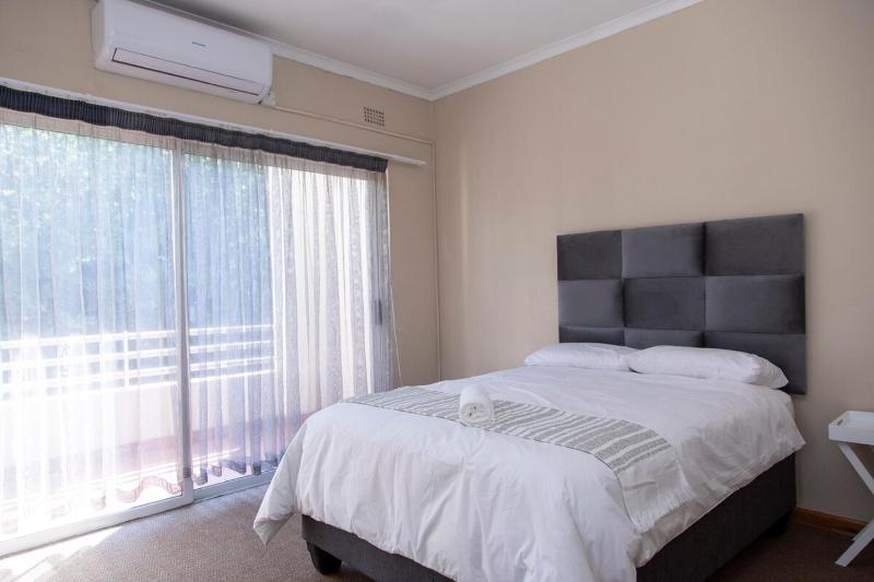Apartment in Gaborone - image 8
