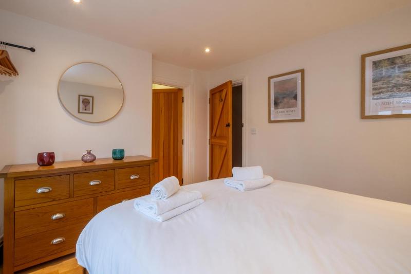 67 Pebble Cottage - image 25