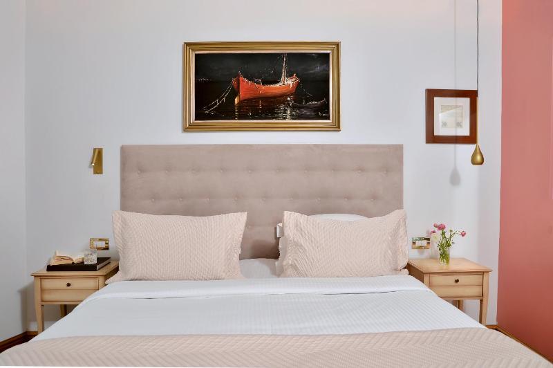 Superior with City View image 4