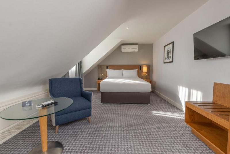 Superior King Room image 1