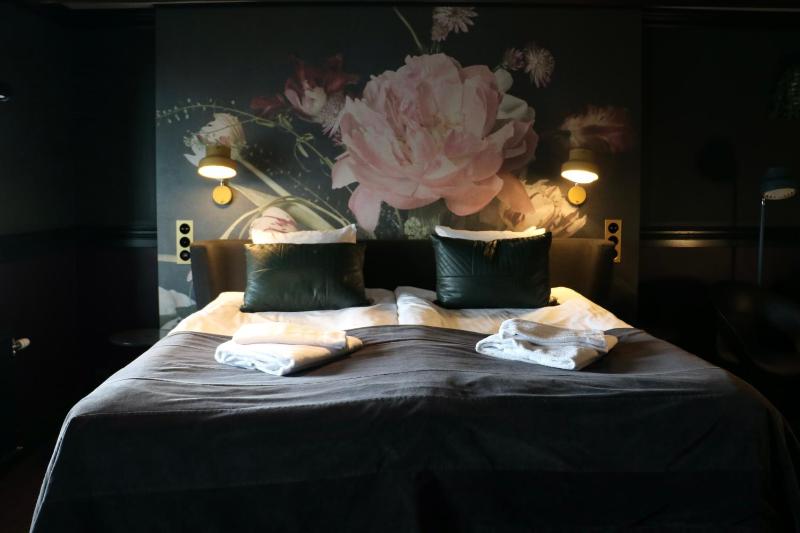 Superior Double Room image 1