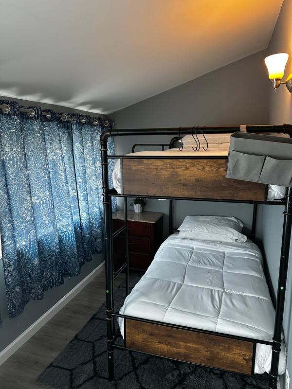 Three-Bedroom Apartment image 1