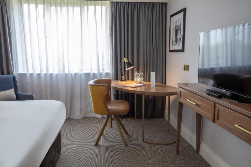 Classic King Room image 2