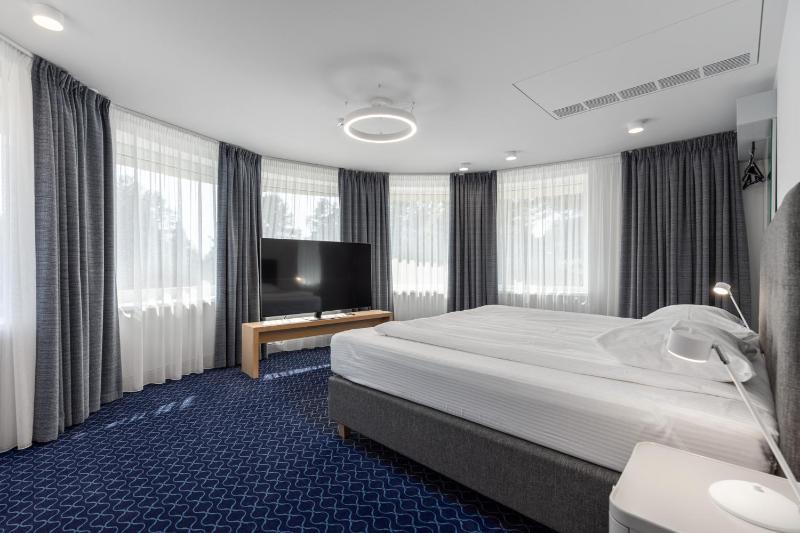 Junior Suite image 1