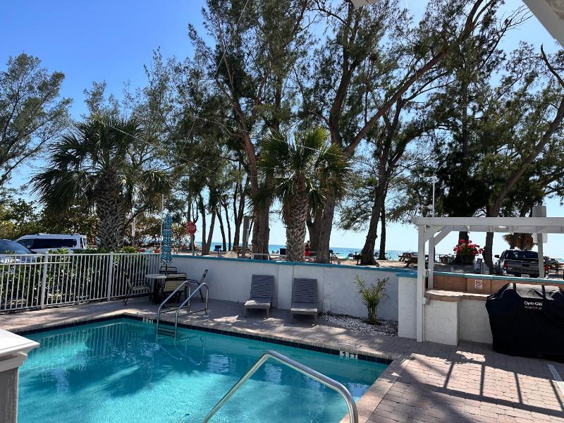 Alamanda Villas on Holmes Beach - image 35