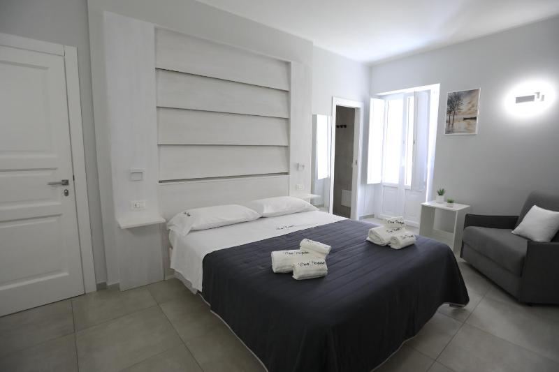Don Peppe Rooms - image 23