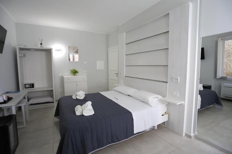 Don Peppe Rooms - image 34