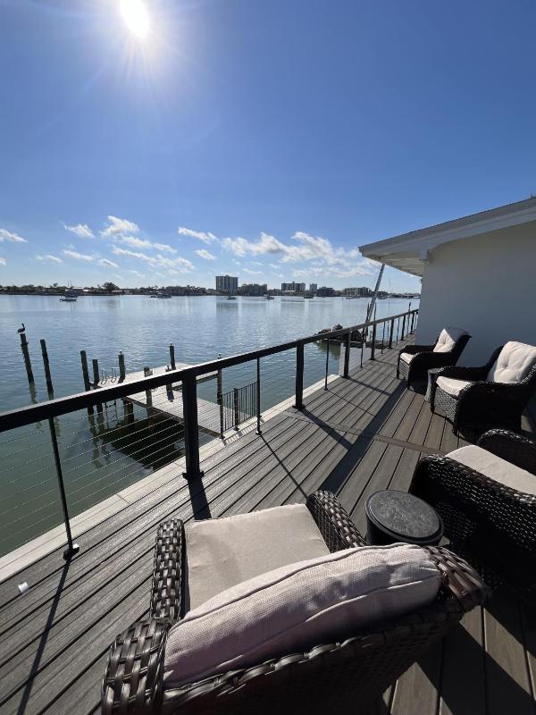 Bayside Grande Villa - image 41