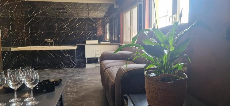 Double Room with Spa Bath image 1