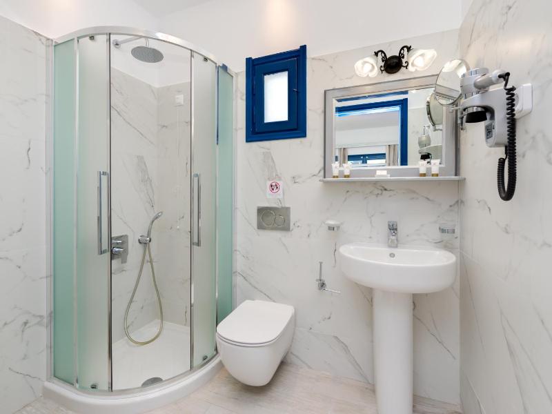 Superior Double Room image 2