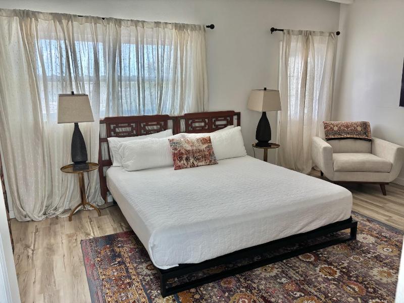 Bayside Grande Villa - image 30