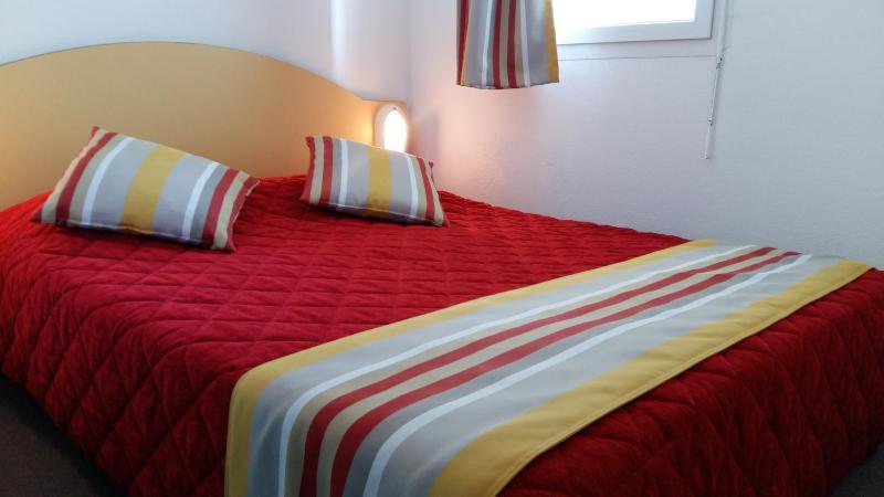 One-Bedroom Apartment (4 People) image 2